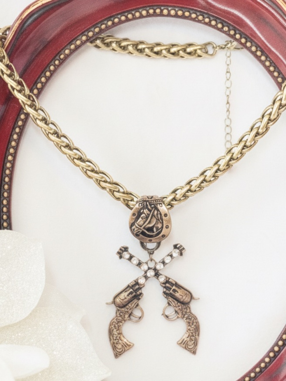 Dueling Pistols Gold Chunky Necklace • Western Horseshoe Charm • 18” + 4”